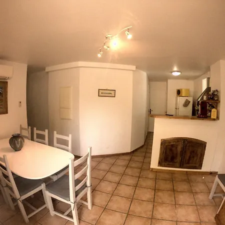 Proximité - Oustaou - Les Lecques *